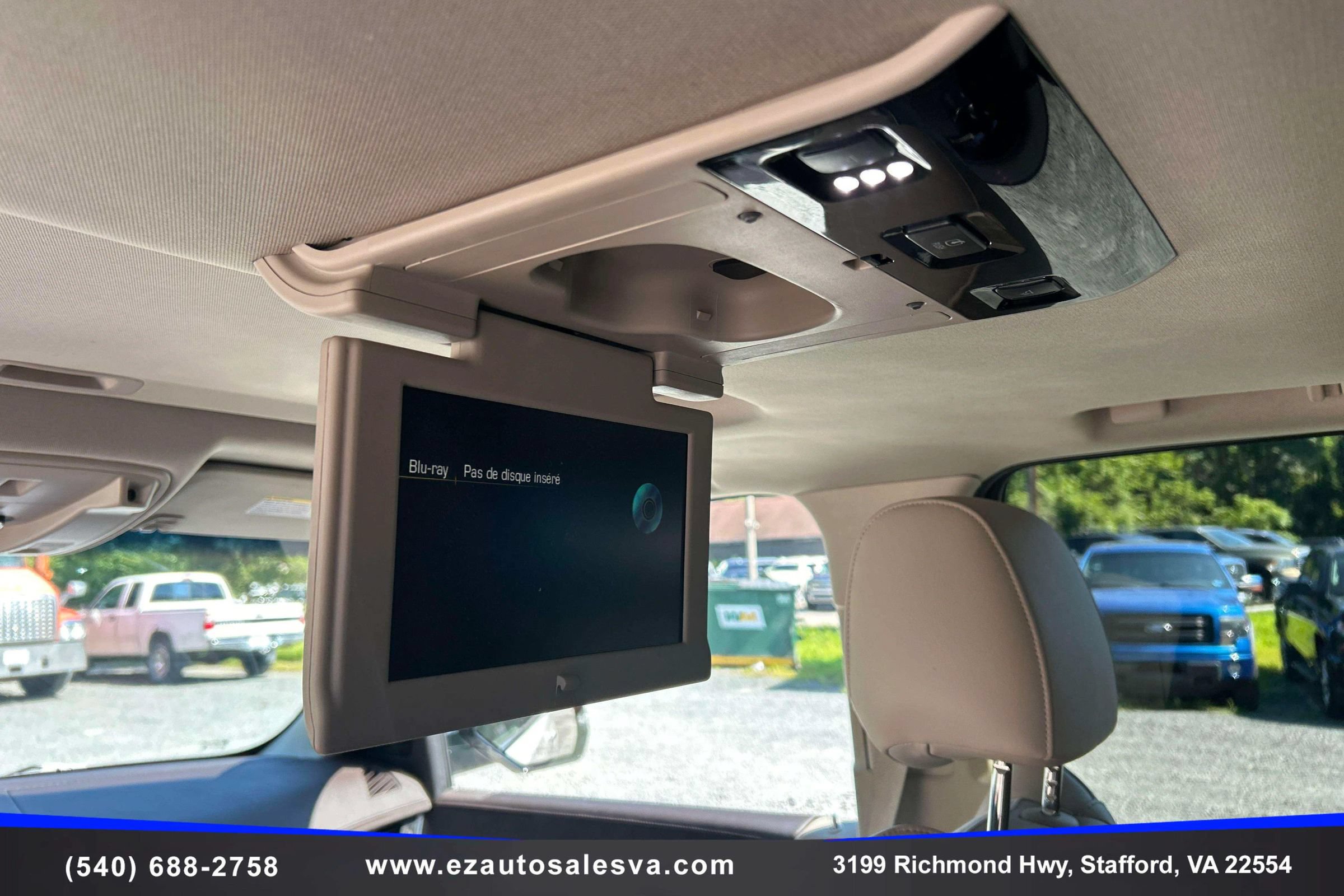 Used 2016 Cadillac Escalade ESV Luxury AWD/4WD image 26