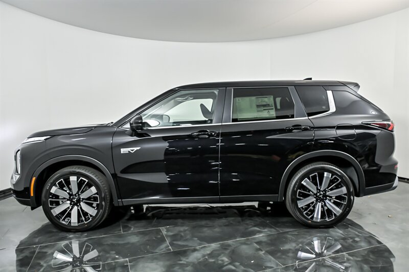 New 2026 Mitsubishi Outlander SE AWD/4WD image 6