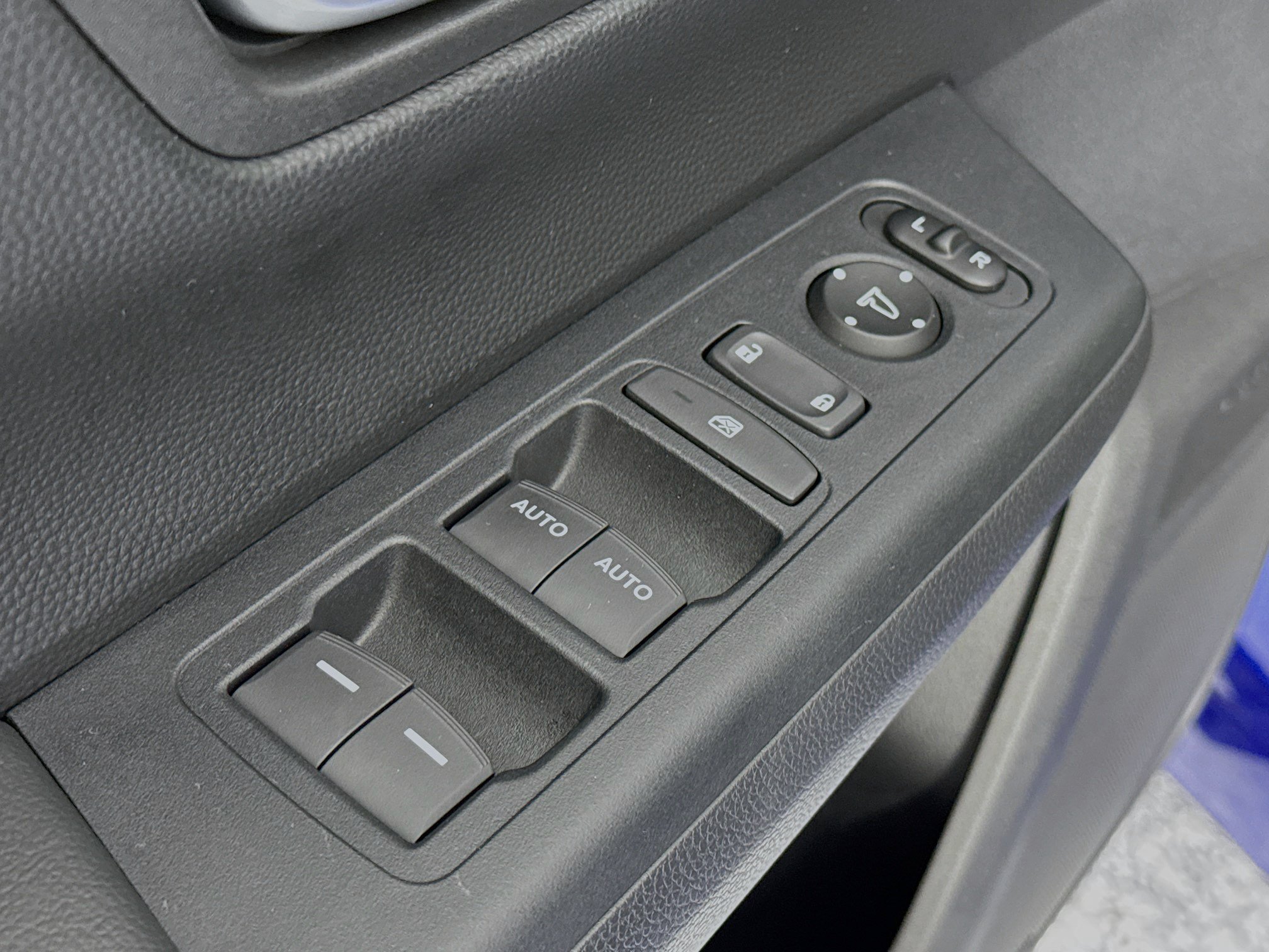 Certified 2024 Honda CR-V EX image 17