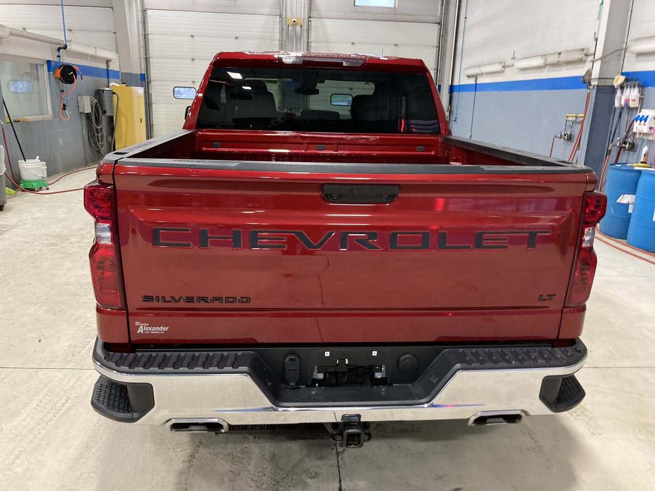 Used 2023 Chevrolet Silverado 1500 LT w/ Z71 Off-Road Package image 6