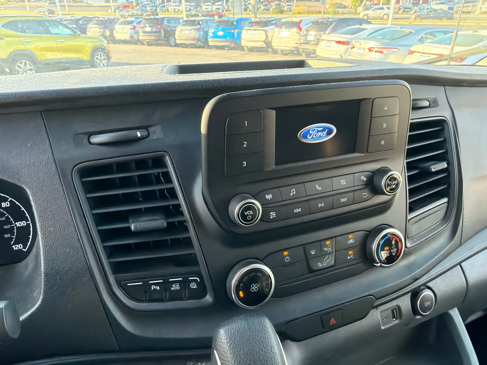 Used 2020 Ford Transit 150 Low Roof RWD image 10