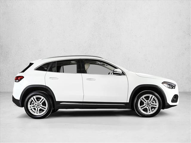 Used 2022 Mercedes-Benz GLA 250 4MATIC image 4