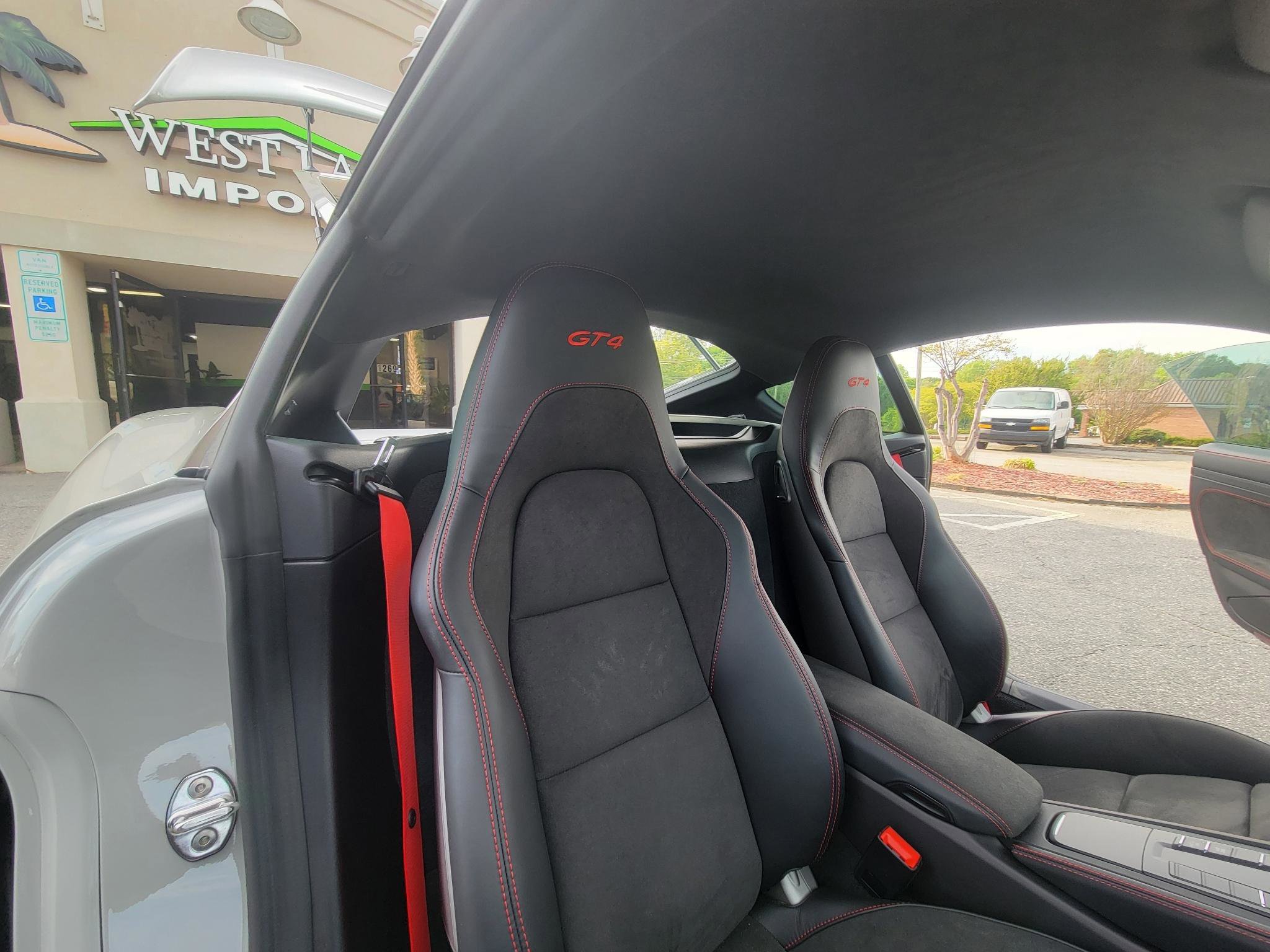 Used 2022 Porsche 718 Cayman GT4 RWD image 46