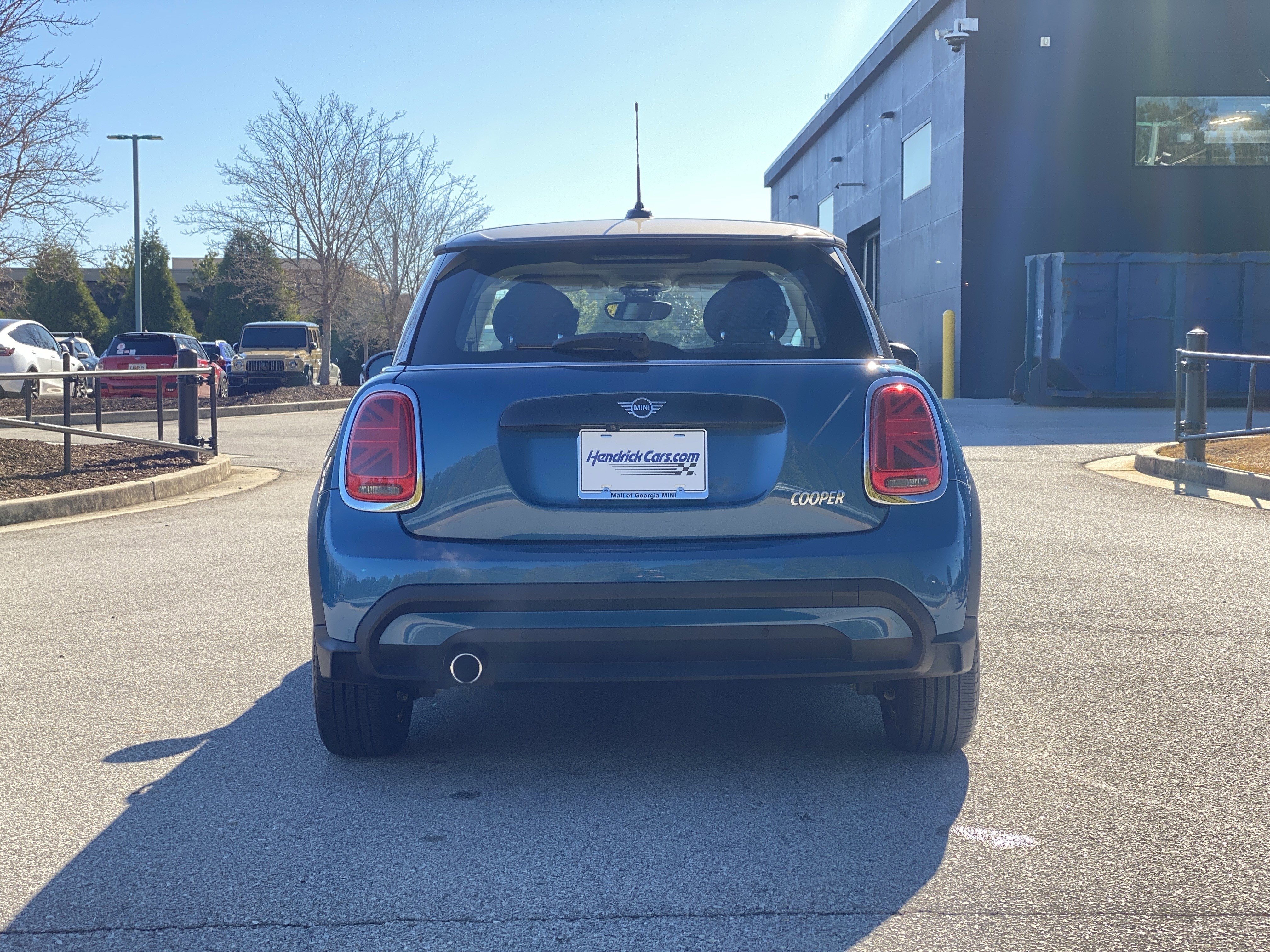 Used 2023 MINI Cooper 2-Door Hardtop image 16