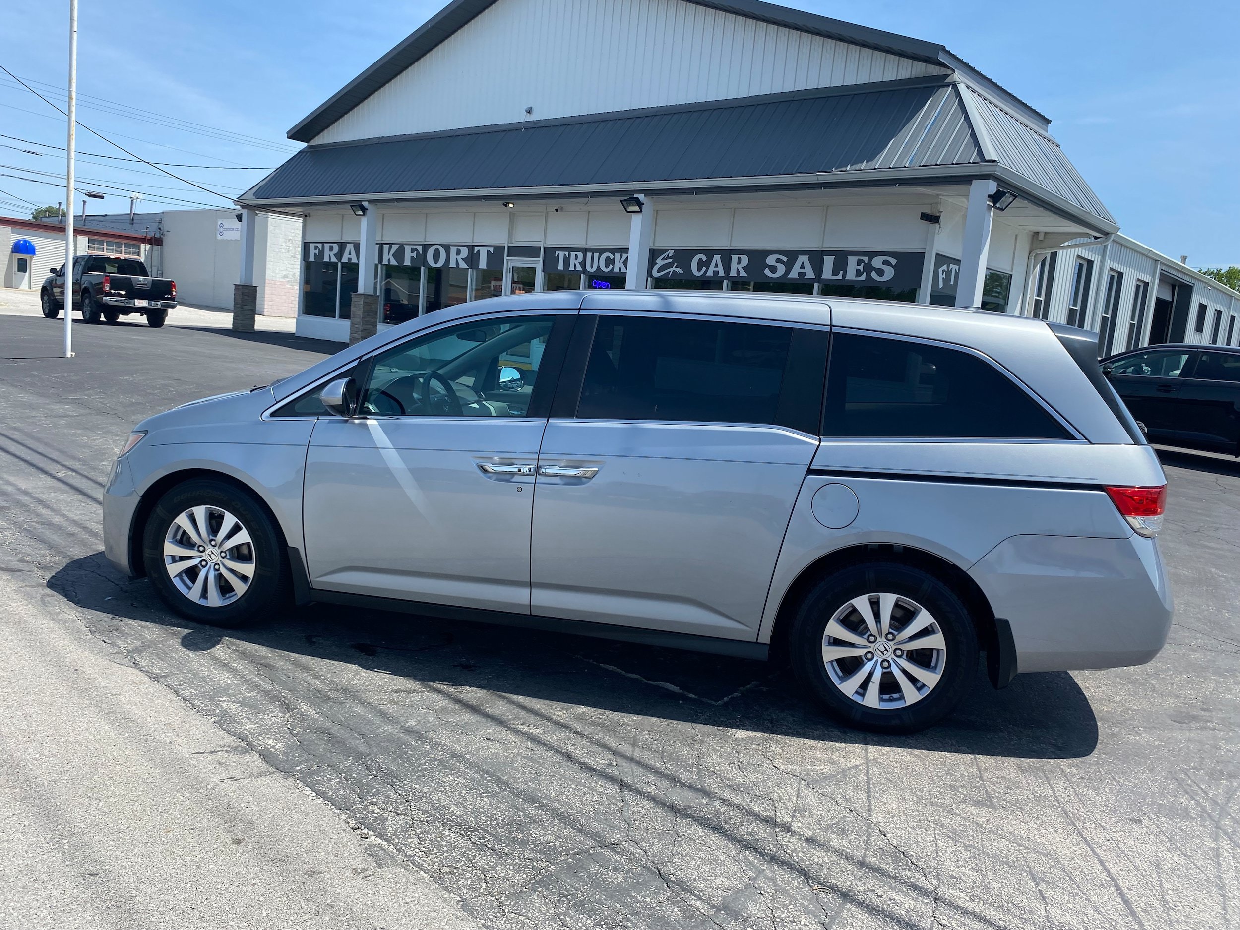 Used 2016 Honda Odyssey SE image 8