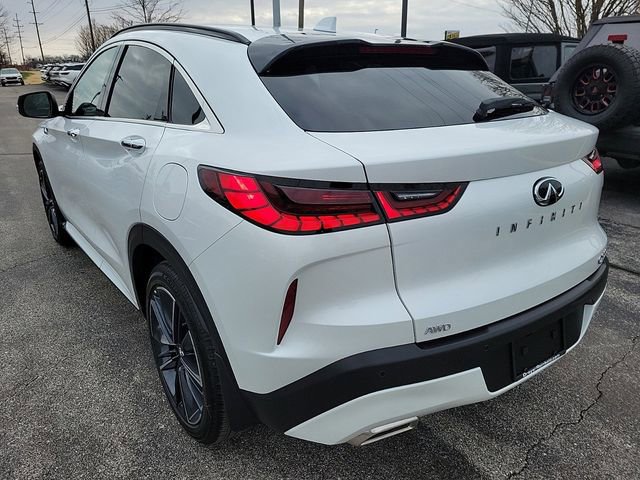 New 2025 INFINITI QX55 Essential image 7