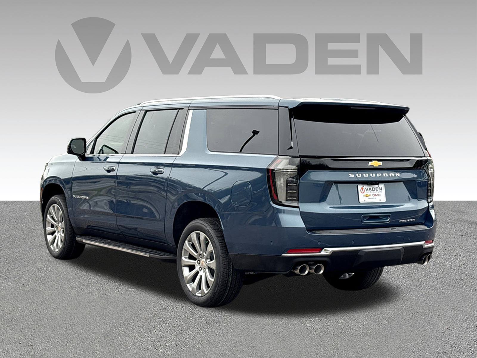 New 2026 Chevrolet Suburban Premier image 38