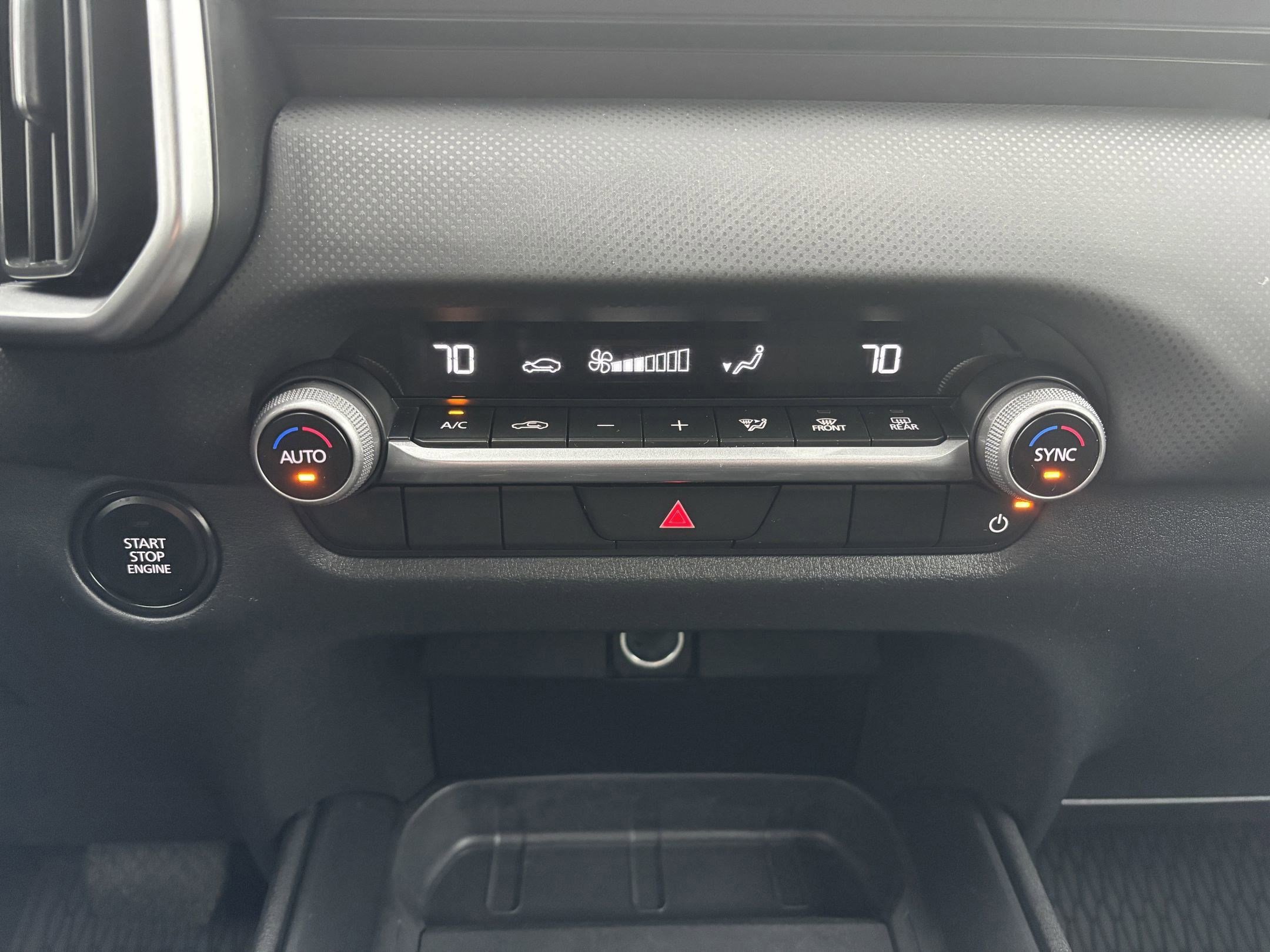 Certified 2025 MAZDA CX-50 AWD 2.5 S w/ Weather Package image 28