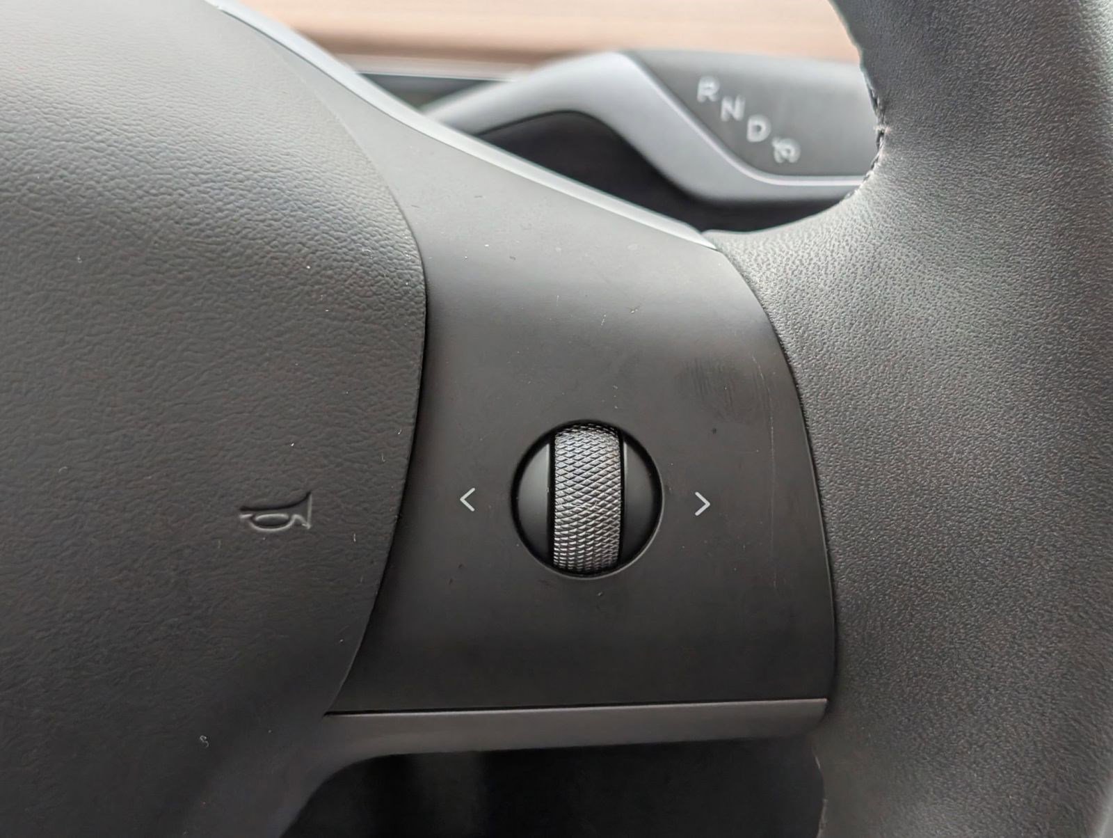 Used 2025 Tesla Model Y Long Range image 20