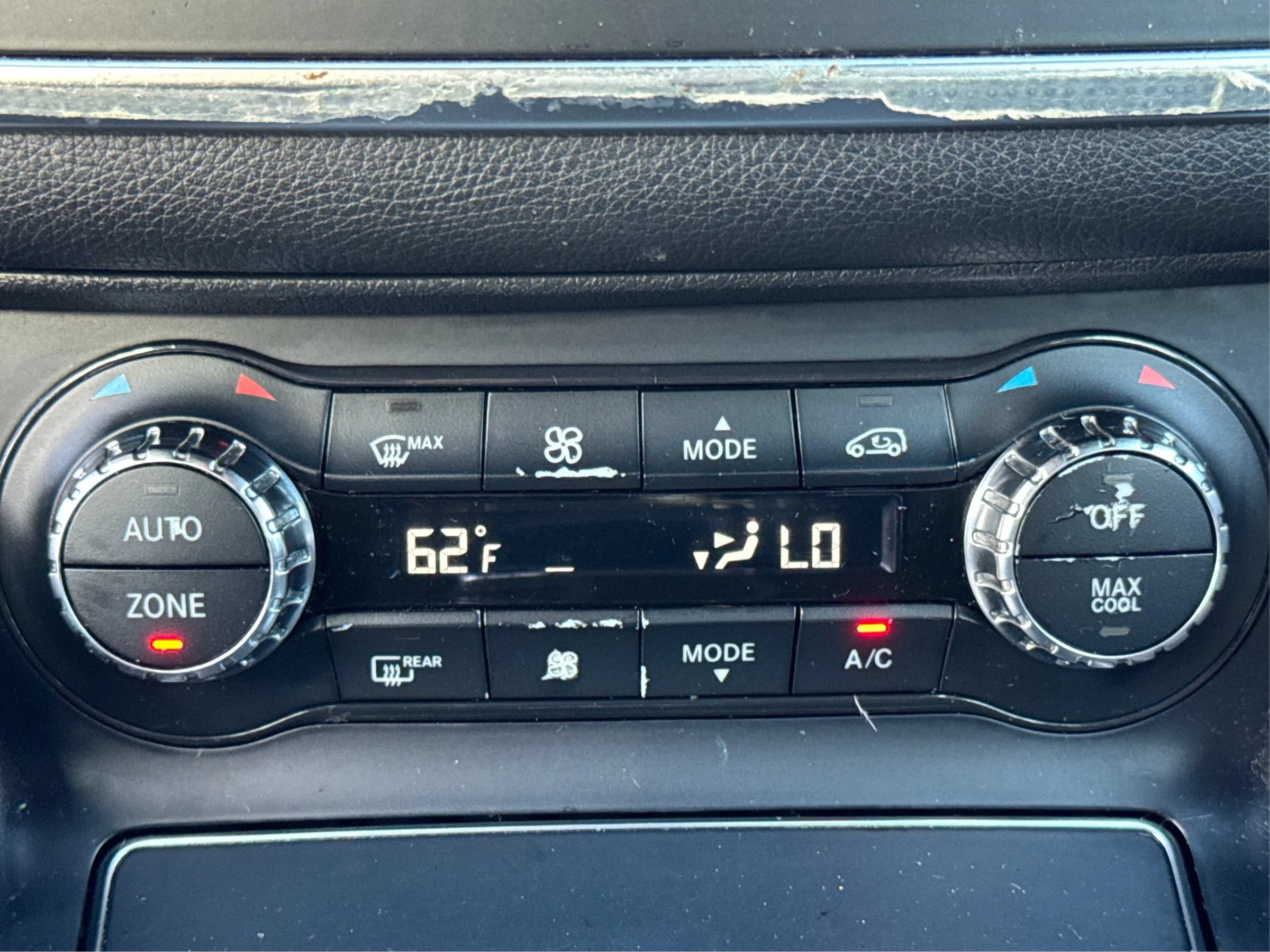 Used 2018 Mercedes-Benz CLA 250 4MATIC image 27