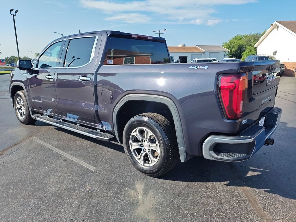Used 2024 GMC Sierra 1500 SLT AWD/4WD image 3