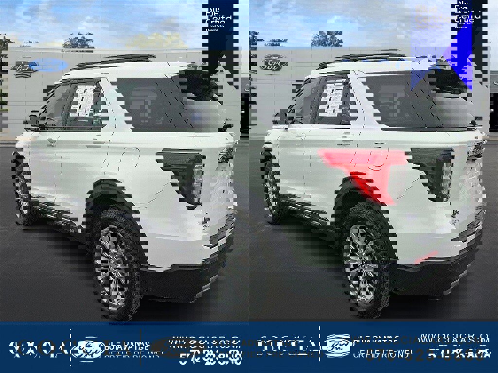Certified 2023 Ford Explorer XLT w/ Equipment Group 202A image 6