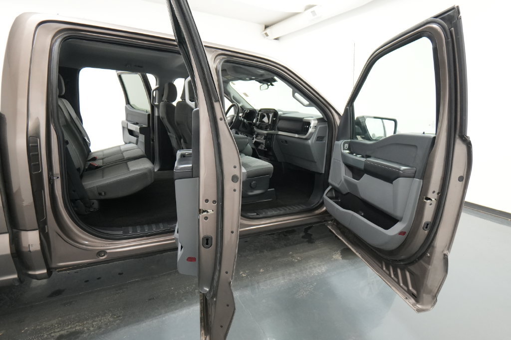 Used 2022 Ford F150 XLT AWD/4WD image 25