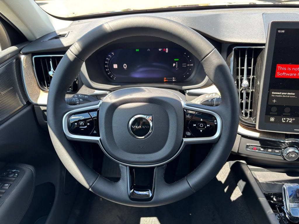 New 2026 Volvo XC60 T8 Plus w/ Protection Package Premier AWD/4WD image 11