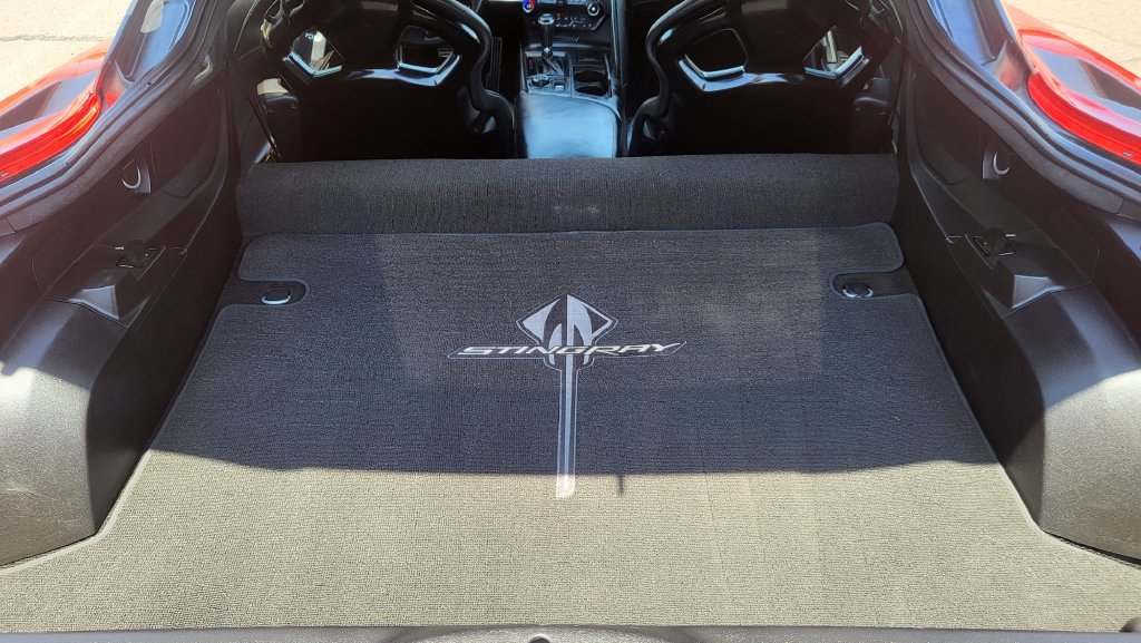 Used 2015 Chevrolet Corvette Stingray Coupe w/ 3LT Preferred Equipment Group RWD image 15