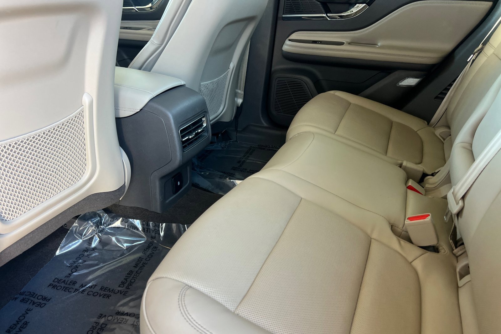 Certified 2022 Lincoln Corsair Grand Touring image 12