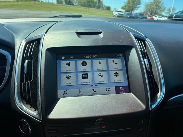 Used 2018 Ford Edge Titanium image 13