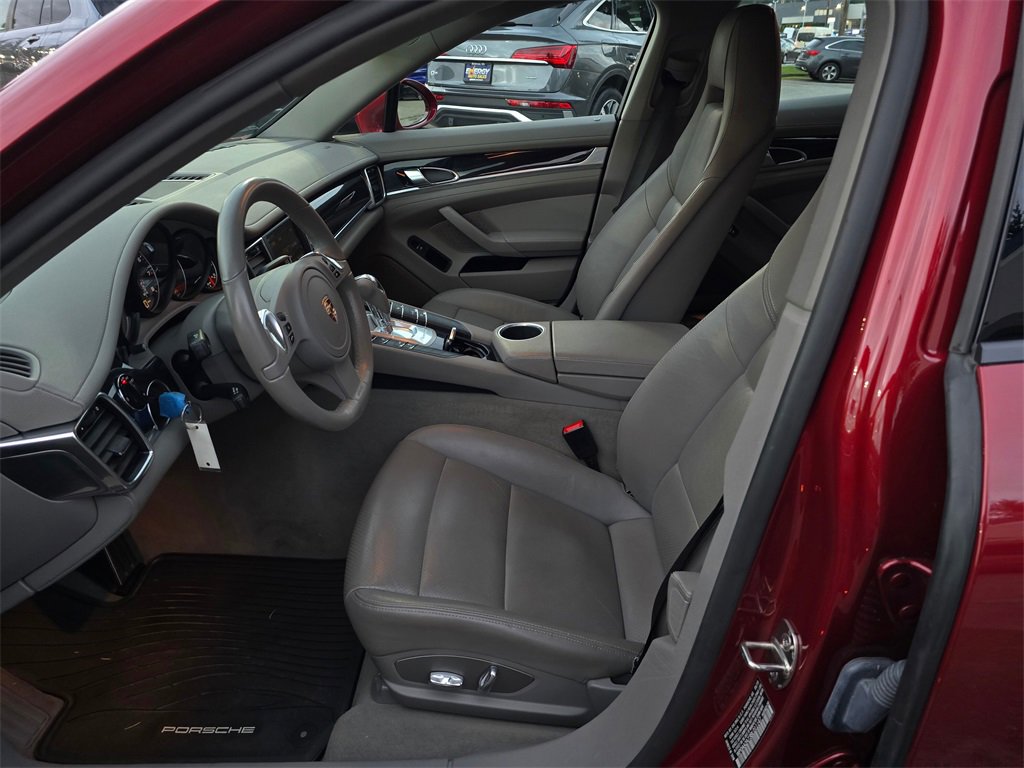 Used 2011 Porsche Panamera 4 image 26