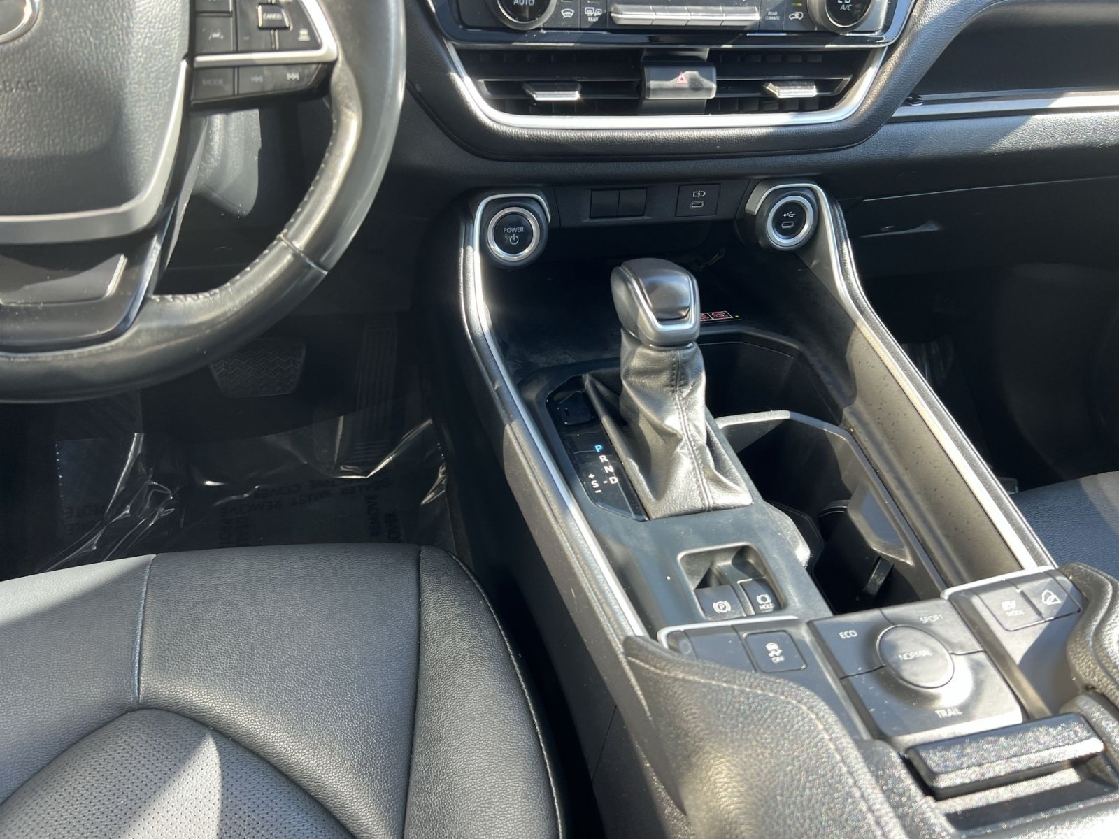 Used 2024 Toyota Grand Highlander AWD Hybrid image 22