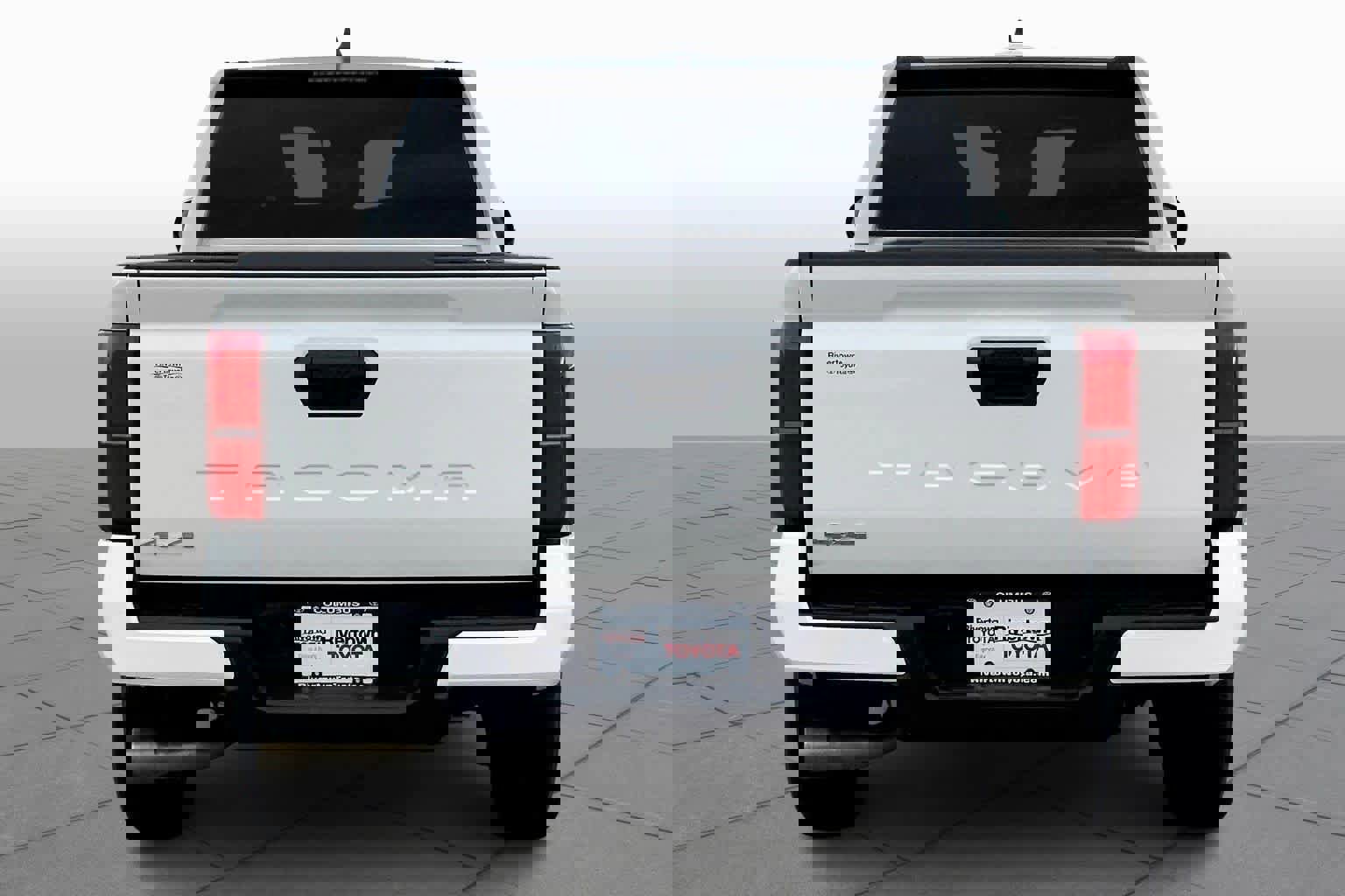 Used 2024 Toyota Tacoma SR5 image 8