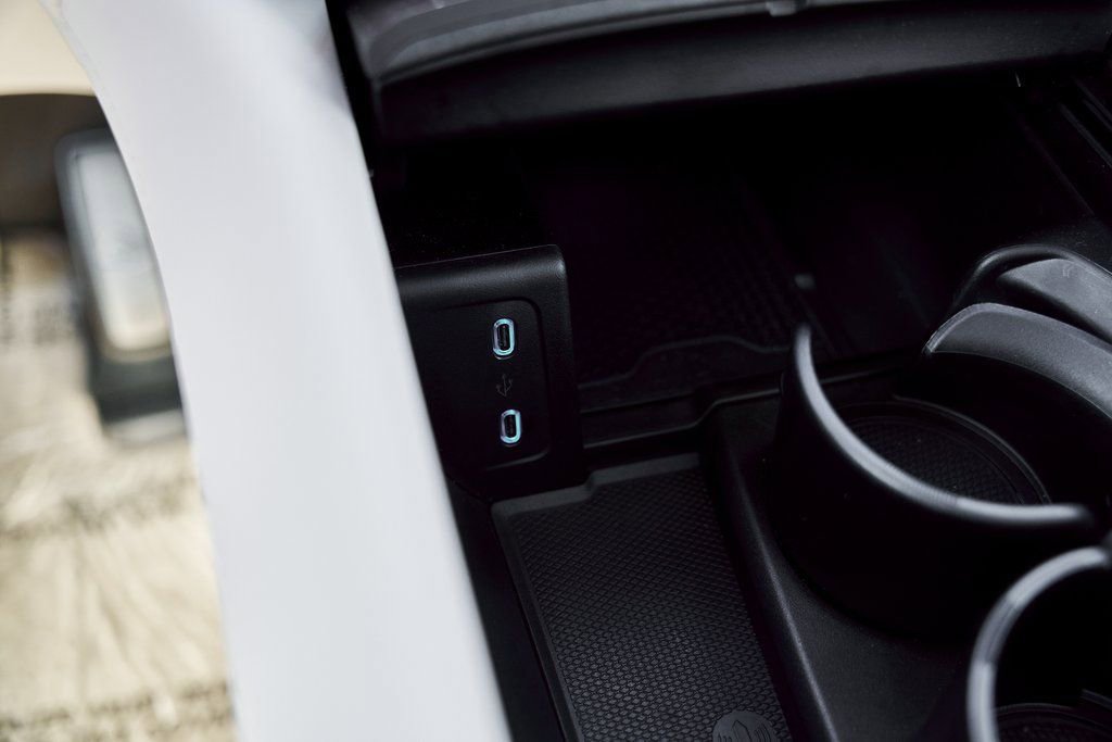 Used 2025 Mercedes-Benz Maybach EQS 680 4MATIC image 81