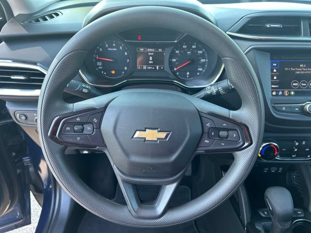 Used 2022 Chevrolet TrailBlazer LT AWD/4WD image 10