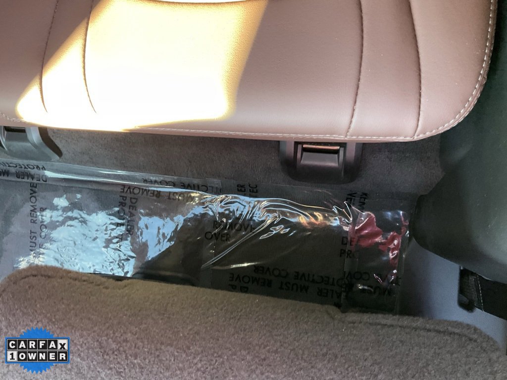 Used 2020 Buick Enclave Avenir w/ Avenir Technology Package image 32