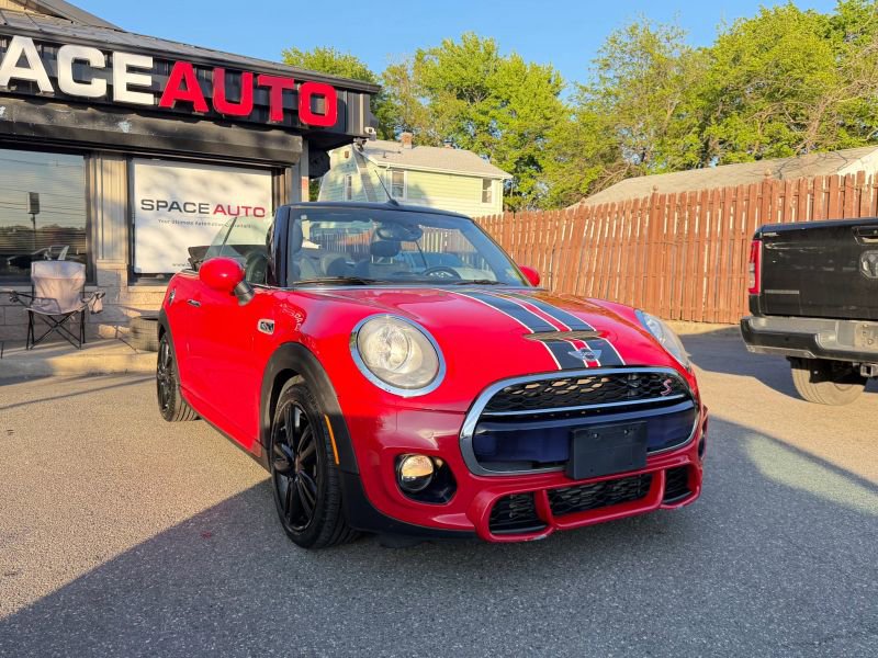 Used 2016 MINI Cooper S FWD image 4