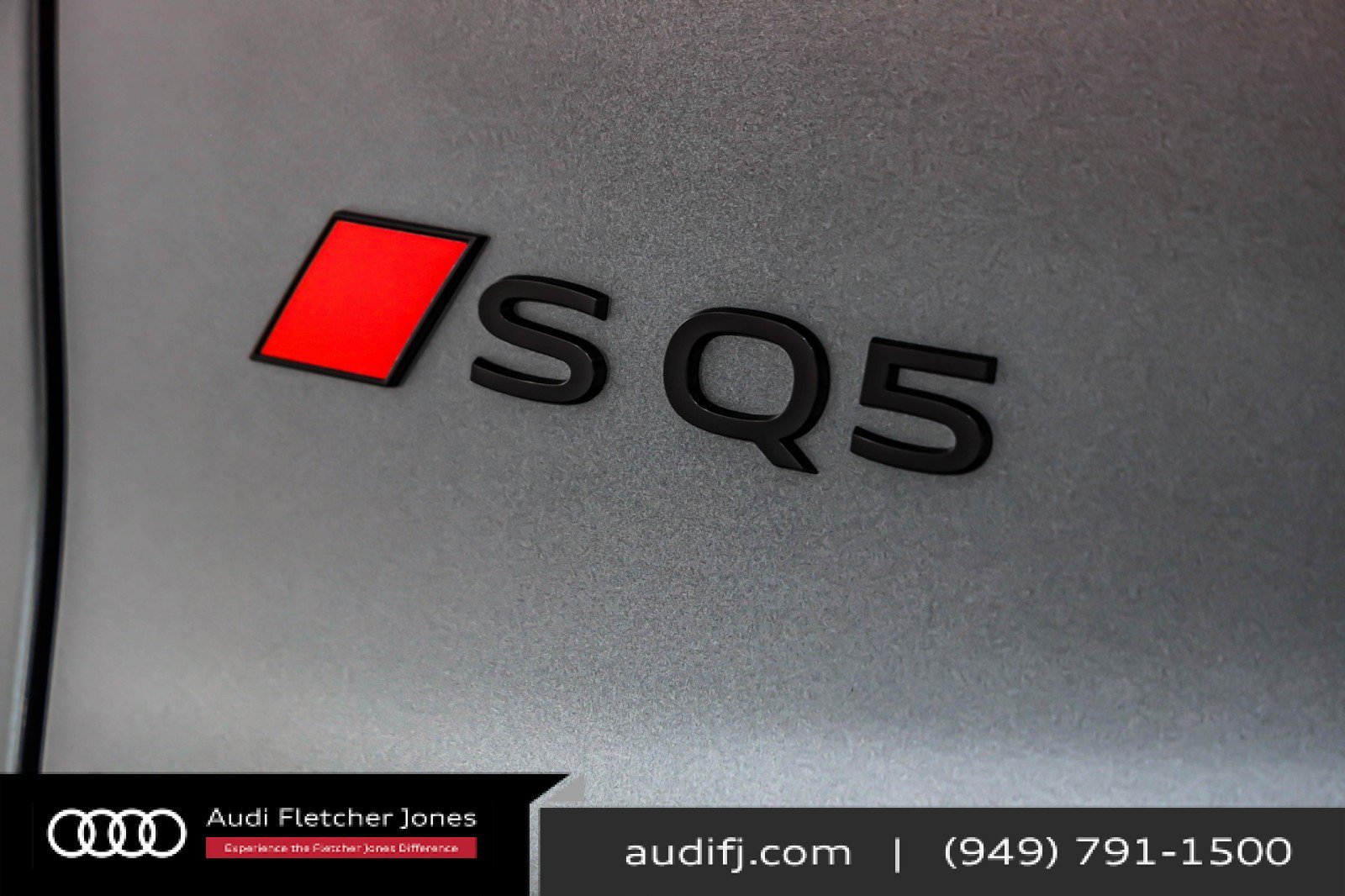 New 2025 Audi SQ5 Prestige image 9