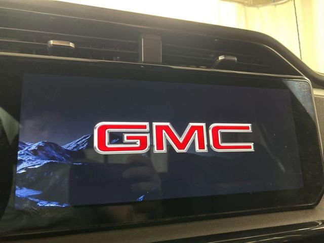 Used 2024 GMC Sierra 2500 AT4 w/ AT4 Premium Plus Package AWD/4WD image 15