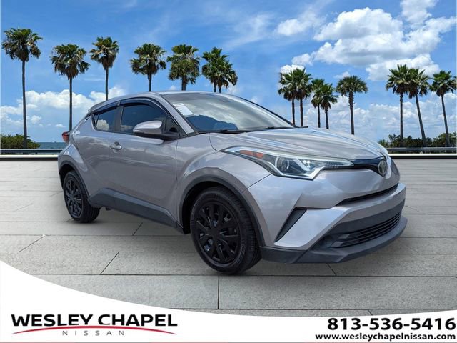 Used 2019 Toyota C-HR LE image 1
