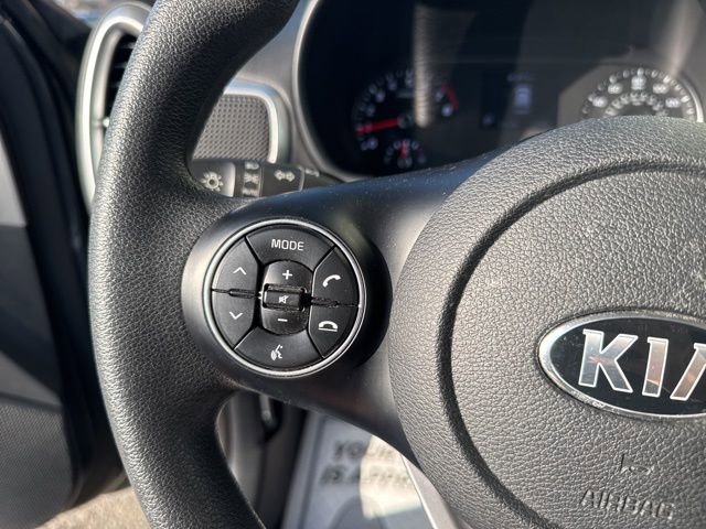 Certified 2021 Kia Soul LX image 18