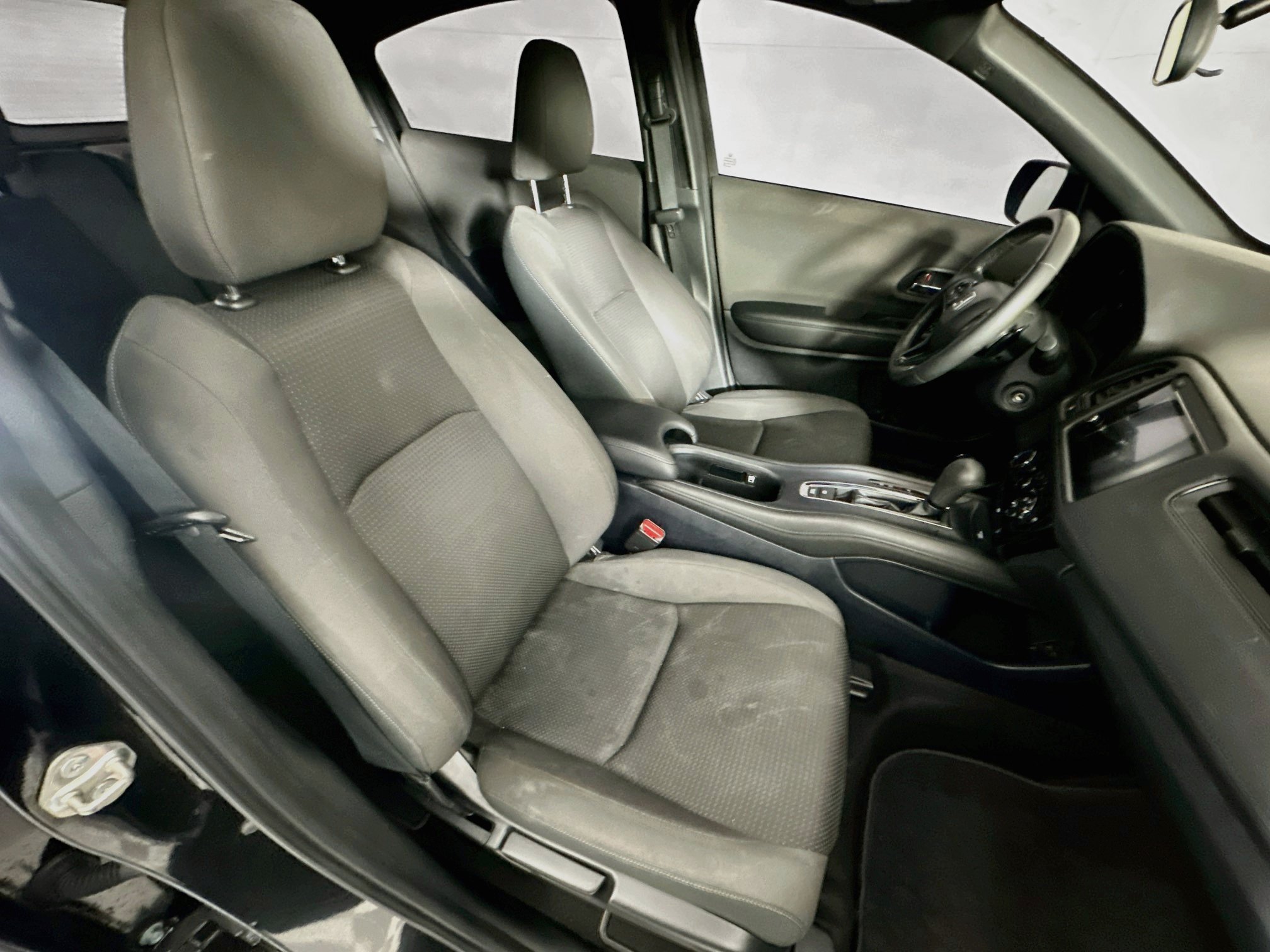 Used 2019 Honda HR-V Sport image 28