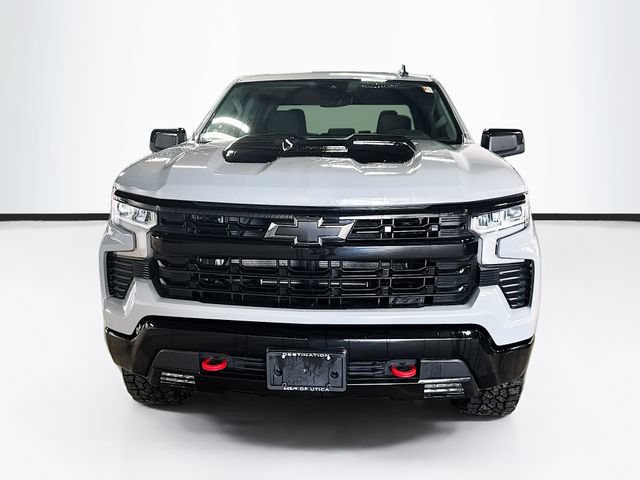 Used 2024 Chevrolet Silverado 1500 LT Trail Boss w/ Protection Package AWD/4WD image 2