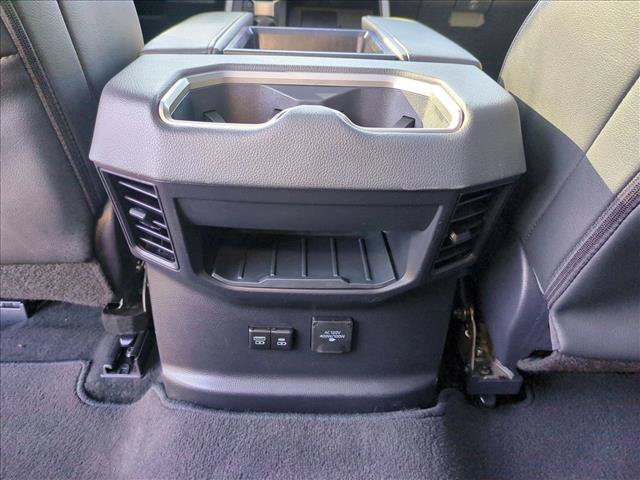 Used 2025 Toyota Tundra Limited AWD/4WD image 17