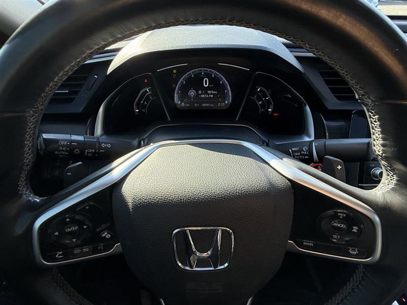 Used 2019 Honda Civic Touring image 11