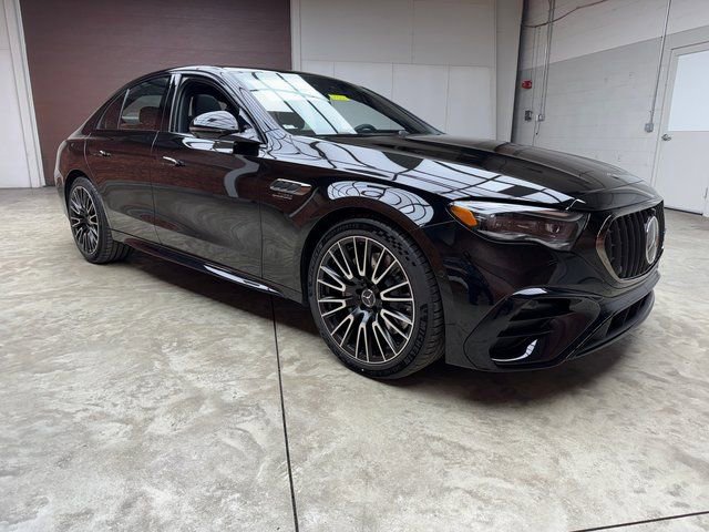 New 2026 Mercedes-Benz E 53 AMG e 4MATIC Sedan image 7