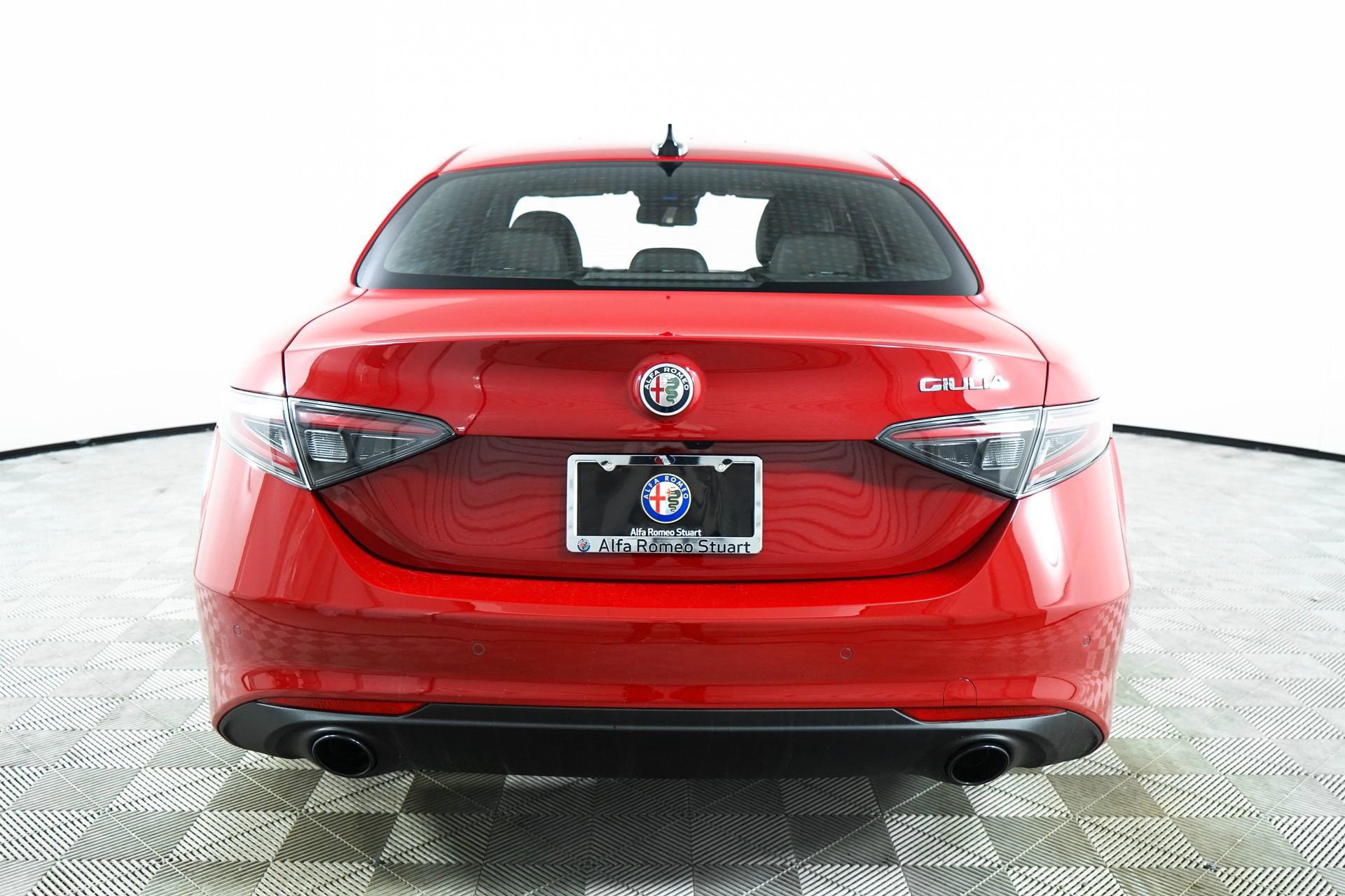 New 2024 Alfa Romeo Giulia Sprint image 6