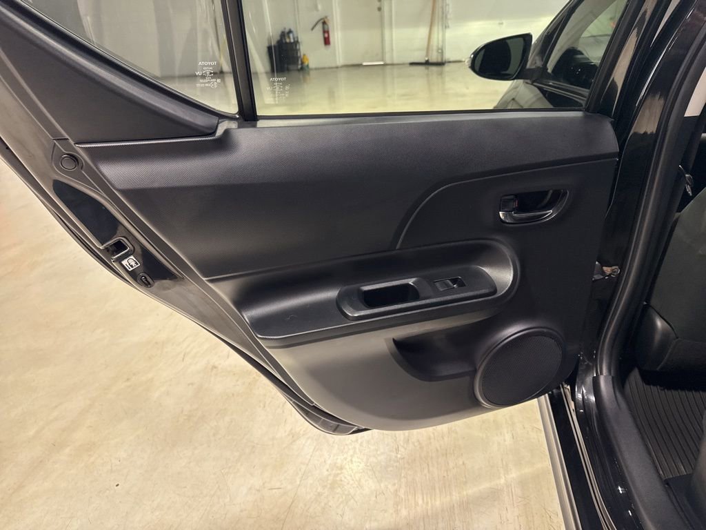 Used 2019 Toyota Prius C FWD image 31
