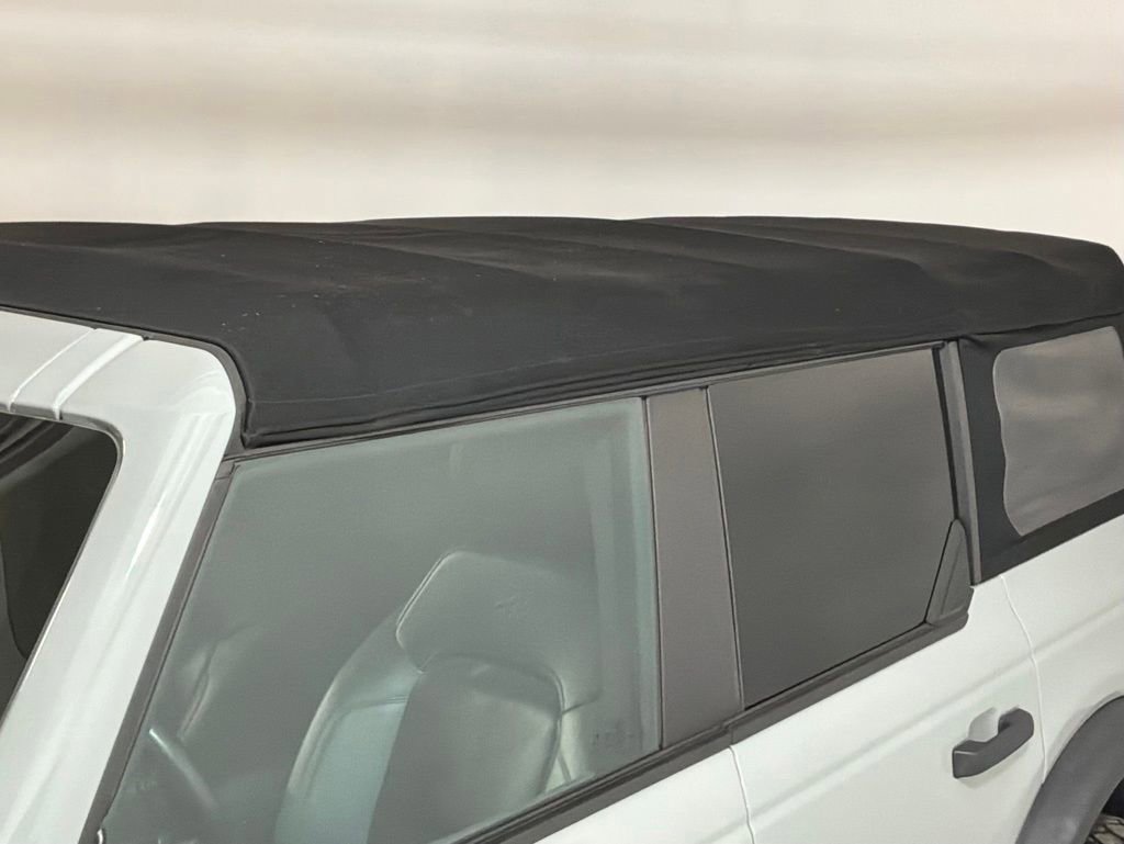 Used 2022 Ford Bronco Black Diamond image 23