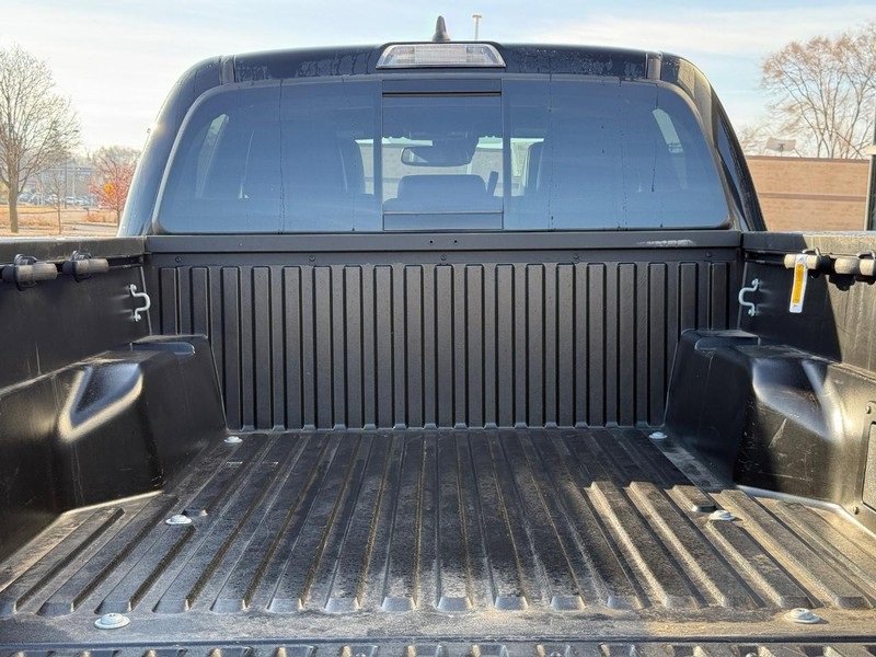 Used 2022 Toyota Tacoma TRD Sport w/ TRD Premium Sport Package image 8