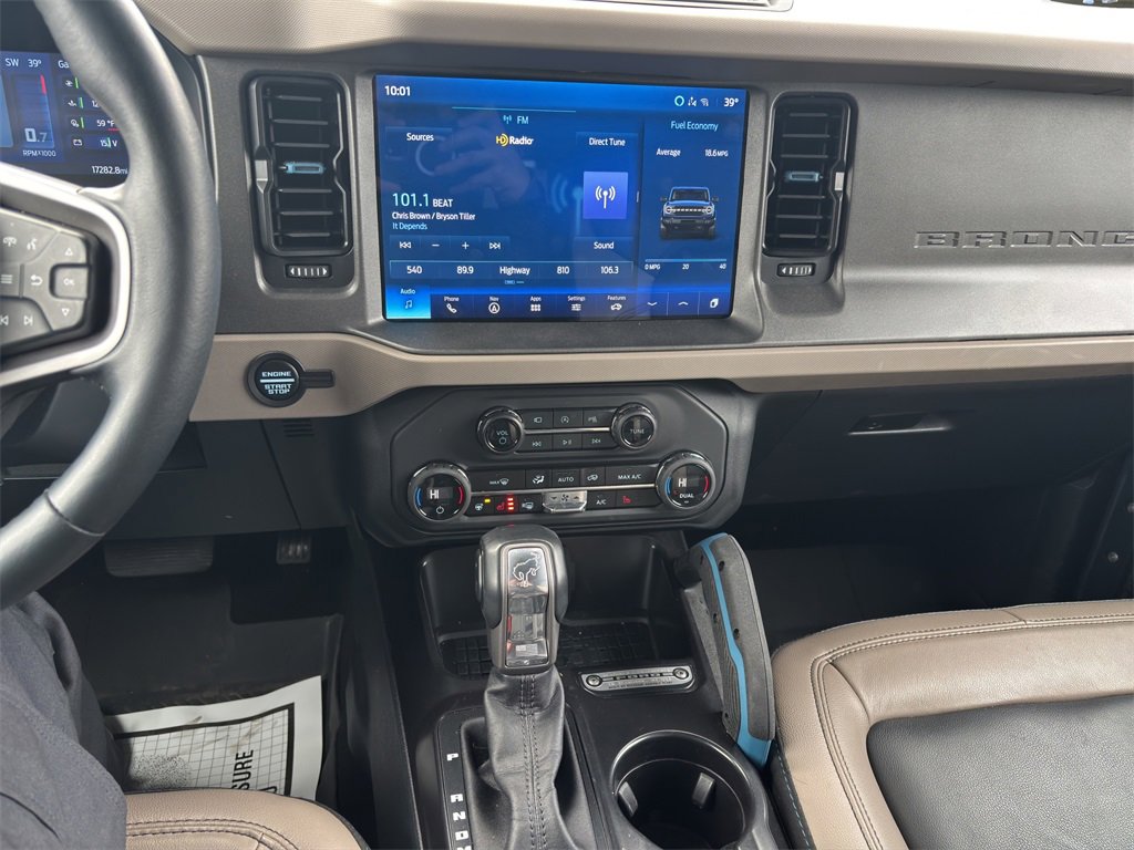 Certified 2024 Ford Bronco Wildtrak image 24