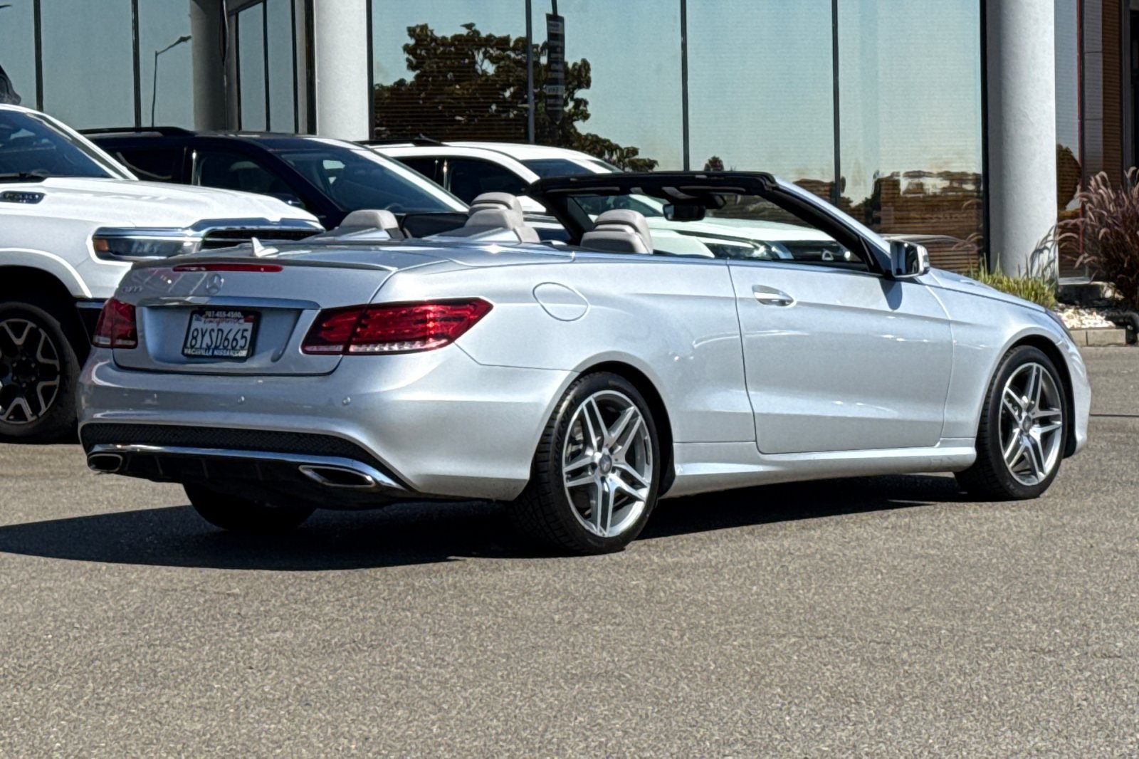 Used 2016 Mercedes-Benz E 400 Cabriolet image 5