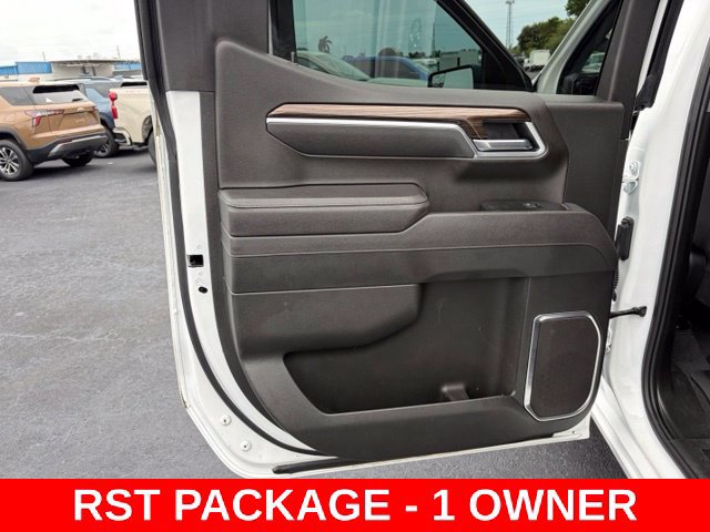 Used 2025 Chevrolet Silverado 1500 RST w/ Z71 Off-Road Package AWD/4WD image 13
