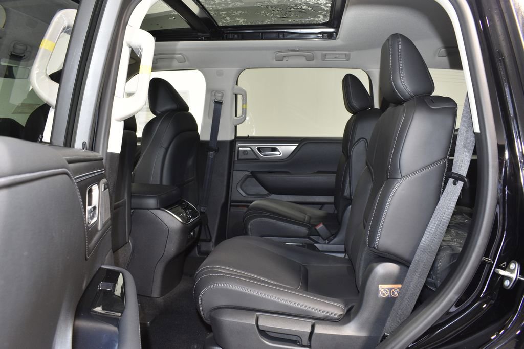 New 2026 INFINITI QX80 Pure w/ Cargo Package image 29