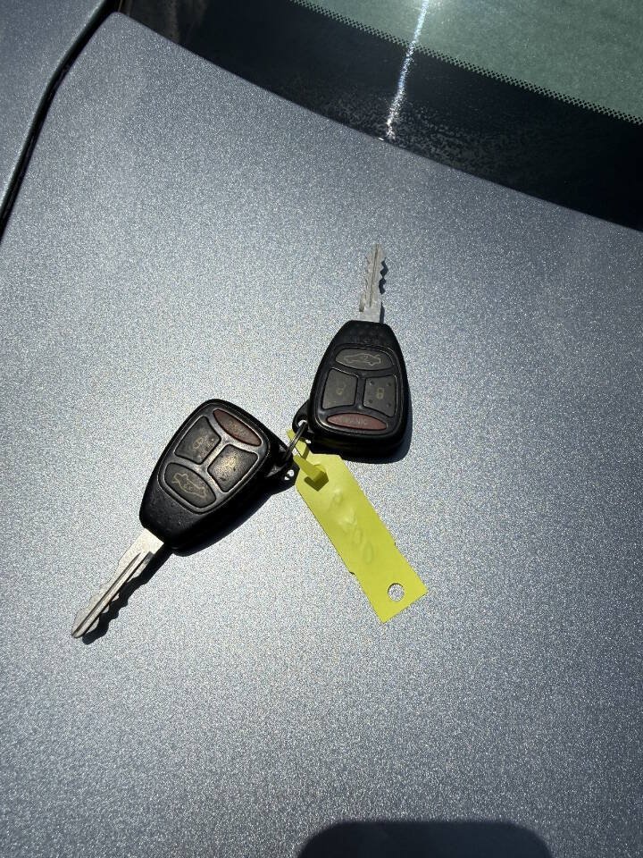 Used 2006 Chrysler 300 Touring w/ Protection Group RWD image 5
