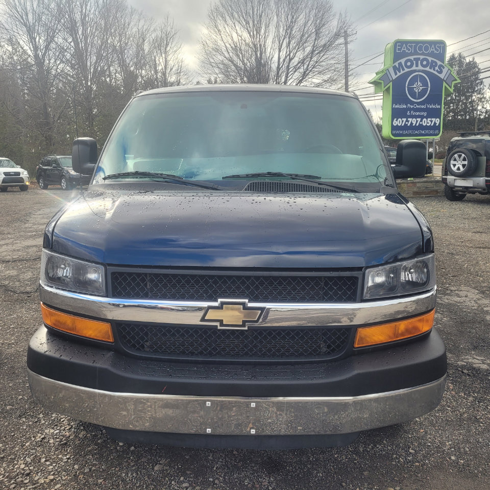 Used 2015 Chevrolet Express 3500 LT w/ LT Preferred Equipment Group image 3