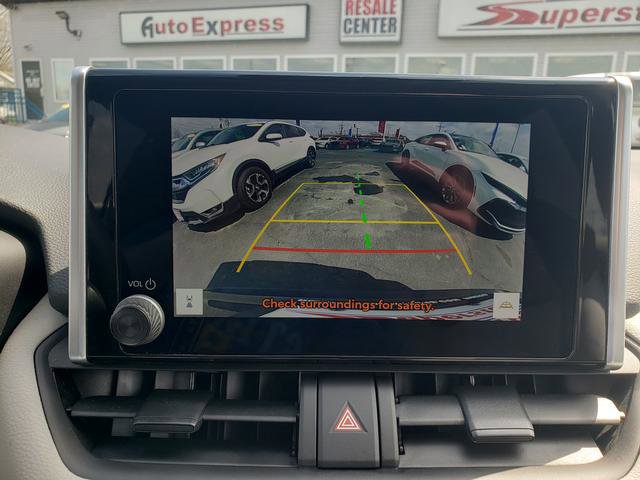 Used 2024 Toyota RAV4 XLE w/ Convenience Package image 20
