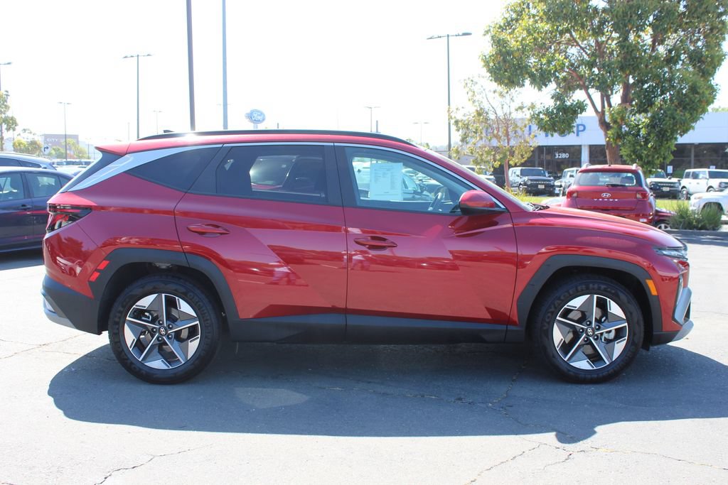 Used 2025 Hyundai Tucson SEL FWD image 6