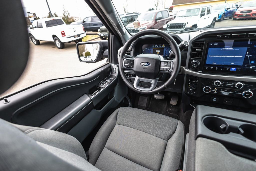 Used 2024 Ford F150 XLT AWD/4WD image 23